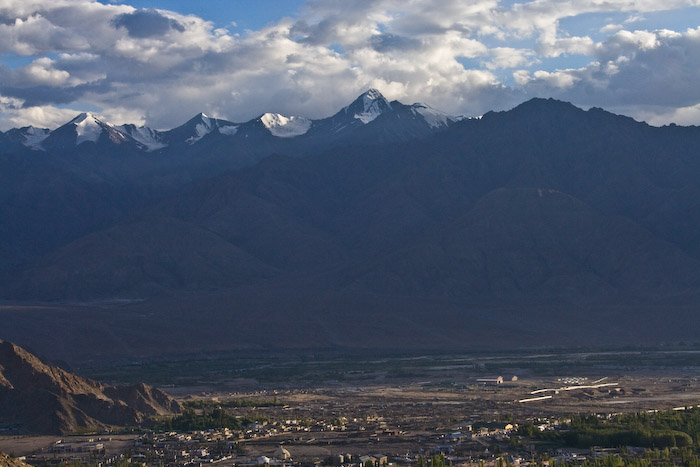 View of the mountains and valley from Namgyal Peak